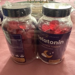 2 Melatonin, Natural Berry, 120 Total 60 Vegan Gummies Expires 09/26 - Picture 1 of 2
