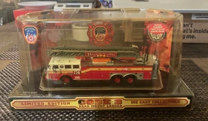 Code 3 FDNY Seagrave Rear Mount Hook & Ladder 174 Die-cast 1/64 Fire Engine - Picture 1 of 6