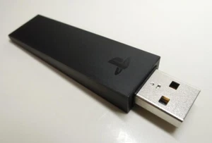 PS4 DUALSHOCK 4 USB Wireless Adapter Bluetooth Dongle CUH-ZWA1J DS4 Sony - Picture 1 of 4