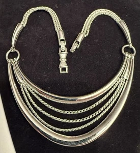 Vtg ‘76 Vogue MONET Shiny SilverTone Statement Runway Bib Collar Necklace 16” - Picture 1 of 8