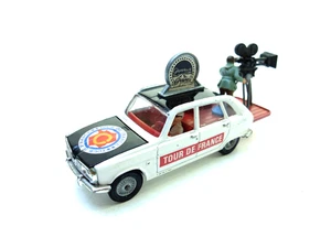 CORGI GIFT SET 13 RENAULT 16 FILM UNIT - Picture 1 of 11