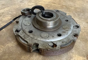 00-01 Suzuki QuadMaster 500 Centrifuge Clutch Assembly 2150003G00 21500-09F50 - Bild 1 von 5