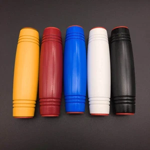 Nuevo diseño más popular para reducir el estrés calmante spinner juguete calmante cubo mokuru - Imagen 1 de 1