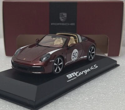 Porsche 911 (992) Targa 4S 2016 Heritage Edition Cherry Red Met 1:43 Minichamps - Image 1 of 4
