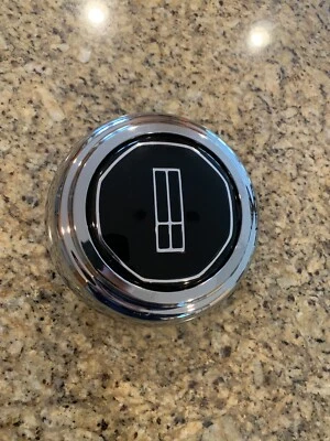 1993 - 1997 ADEQUADO PARA CARRO LINCOLN TOWN CROMADO PRETO CENTRO TAMPA CUBO DE RODA - Imagem 1 de 4