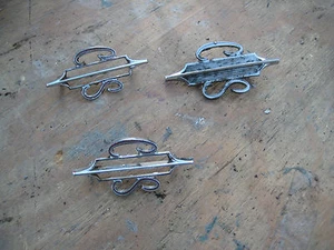 1968 OLDSMOBILE CUTLASS  S RARE CANADIAN EMBLEMS  - Picture 1 of 5