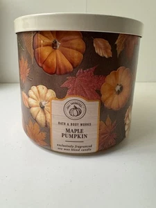 Bath & Body Works große 3-Docht-Duftkerze 14,5 Oz. ätherische Öle und Sojawachs - Bild 1 von 3