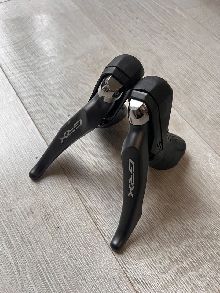 Shimano GRX BL-RX810 ST-RX810 1x 11 Speed Hydraulic Pair Shifters CX Gravel Road - Image 1 of 4