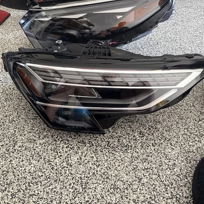 2025-2026 AUDI A3 S3 DERECHO FULL LED SIN MATRIZ FARO COMPLETO OEM Foto 1 de 4