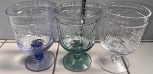 Anthropologie Toni Weinkelch Standfuß Wasserglas 4 3/4" 3er Set - Bild 1 von 13