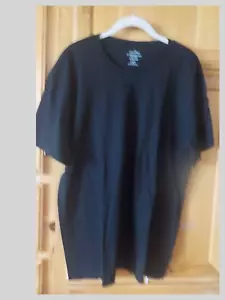 NEW Calvin Klein Black T-Shirt, Crew Neck, Short Sleevel, Size Large - Picture 1 of 3