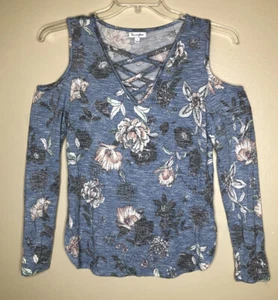 Top tejido hombro frío PEQUEÑO 4-6 Lt azul y floral entrecruzado cuello en V ventilaciones profundas - Imagen 1 de 7