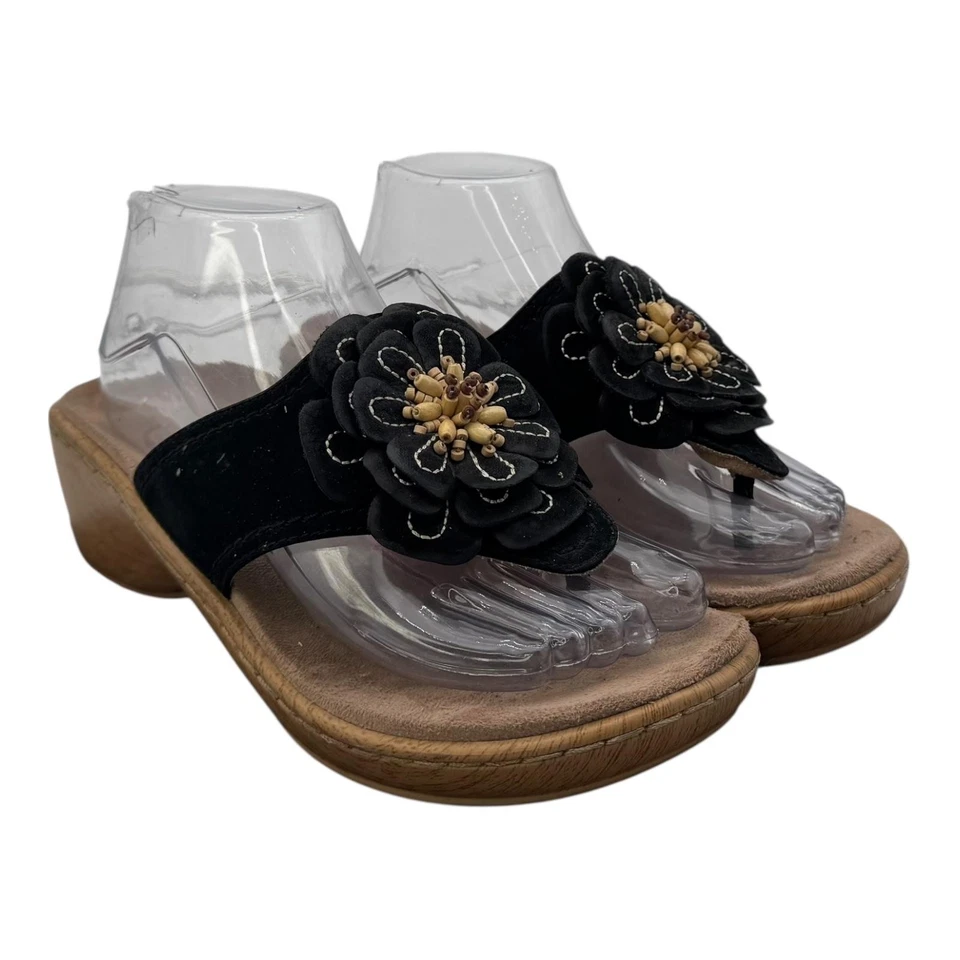 Klogs Sandals Womens 8 Comfort Leather Slip On Beaded Flower Thong Shoes Black - Image 1 of 4