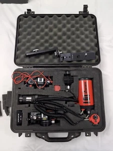 Nikon Nikonos V Orange Underwater Film Camera Set With Case Read!! - Picture 1 of 15