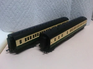 Bachmann Trains Thomas and Friends Gordon Express Coaches 2006 76048 76049 HO/OO - Picture 1 of 7