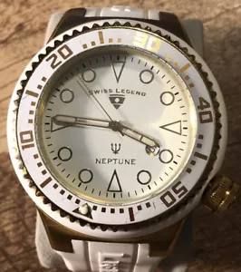 Reloj Swiss Legend Neptune WR100M Tono Blanco y Dorado Corona Atornillada Batería Nueva - Imagen 1 de 24
