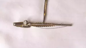 CLIP DE BARRA DE CORBATA DE CAÑA DE PESCAR HICKOK DE COLECCIÓN - Imagen 1 de 3