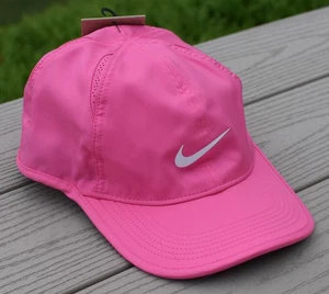 NWT NIKE Dri-Fit Club Featherlight Tennis/Running Adult Adj Hat-M/L BRIGHT PINK - Picture 1 of 5