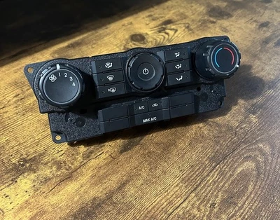 2008 - 2012 年福特 Escape 原始设备制造商气候控制暖通空调 MAX 空调加热器 AL84-19980-AB — 第 1/4 张图片