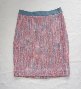NWOT Nanette Lepore Tweed Pencil Skirt with Denim Waistline Trim in Sze 2 / W27" - Picture 1 of 8