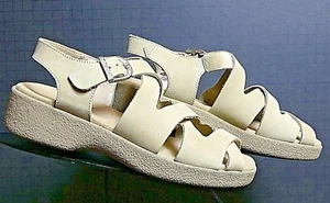 ECCO Soft Putty Nubuck Leather Casual Strappy Slingback Sandal Sz. 37/6.5 MINTY! - Picture 1 of 11
