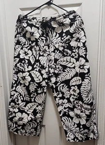 Lauren Ralph Lauren Size 8 Women's Floral Black & White Capri Pants 100% Cotton - Picture 1 of 11