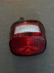 Harley-Davidson Brake Light Tail Light Rear Taillight (#2) - Foto 1 di 8