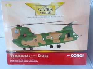 AA34205 CORGI AVIATION ARCHIVE CHINOOK CH47C NO 12 SQUADRON AUSTRALIAN AIR FORCE - Picture 1 of 21