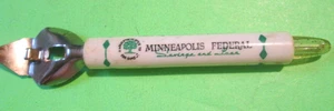 VINTAGE MINNEAPOLIS BUNDES SPAREN UND LEIHEN METALL KUNSTSTOFF DOSE FLASCHENÖFFNER - Bild 1 von 2