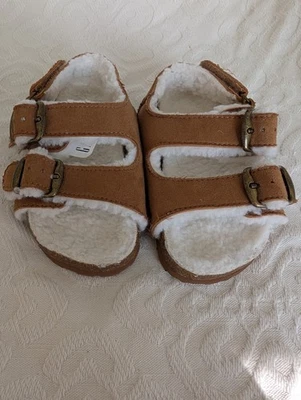 Gap Toddler Baby Fleece Faux Sherpa Sandals Size 7 8 Brown Mink Arizona  Shoes  - Image 1 of 4