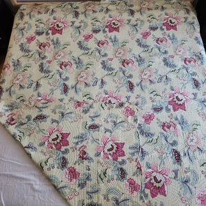Floral Quilt Queen Vintage Reversible 88x100" Scalloped Edge Beige Maroon Cotton - Picture 1 of 7