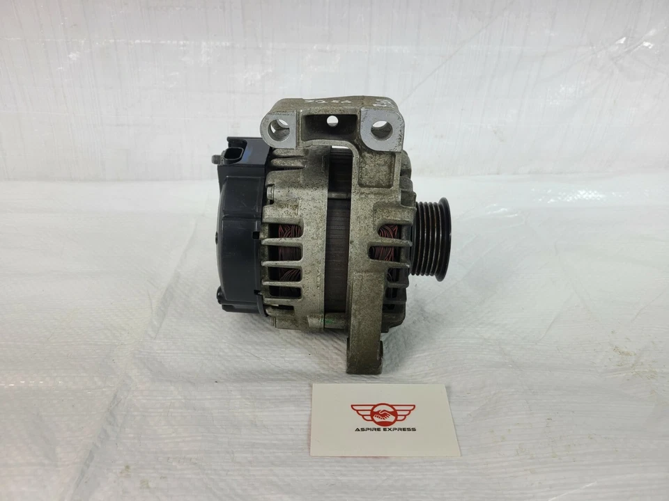 GMC Terrain Alternator Generator 2010 2011 2012 3,0 L AWD OEM 13502585 Foto 1 de 4