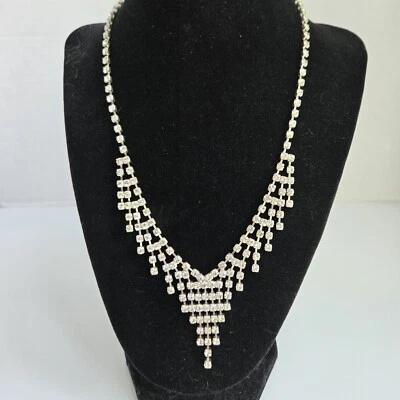 Collar de diamantes de imitación en cascada transparente tono plata 18-19 pulgadas boda graduación formal Foto 1 de 4