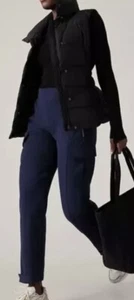 Athleta Pants Women Size  6 Navy Endless Cargo . New With Tag. #467187 - Picture 1 of 6