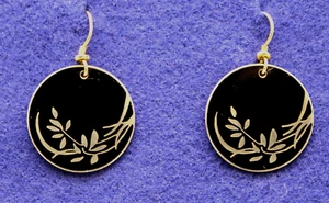 Vintage Laurel Burch Wind Blumen Ohrringe Ohrhänger schwarz goldfarben rund - Bild 1 von 3