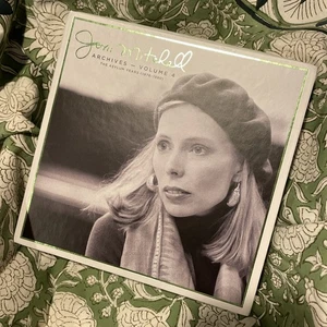 JONI MITCHELL-“ARCHIVES VOLUME 4-THE ASYLUM YEARS” 1976-1980 (6 CD SET) - Picture 1 of 4
