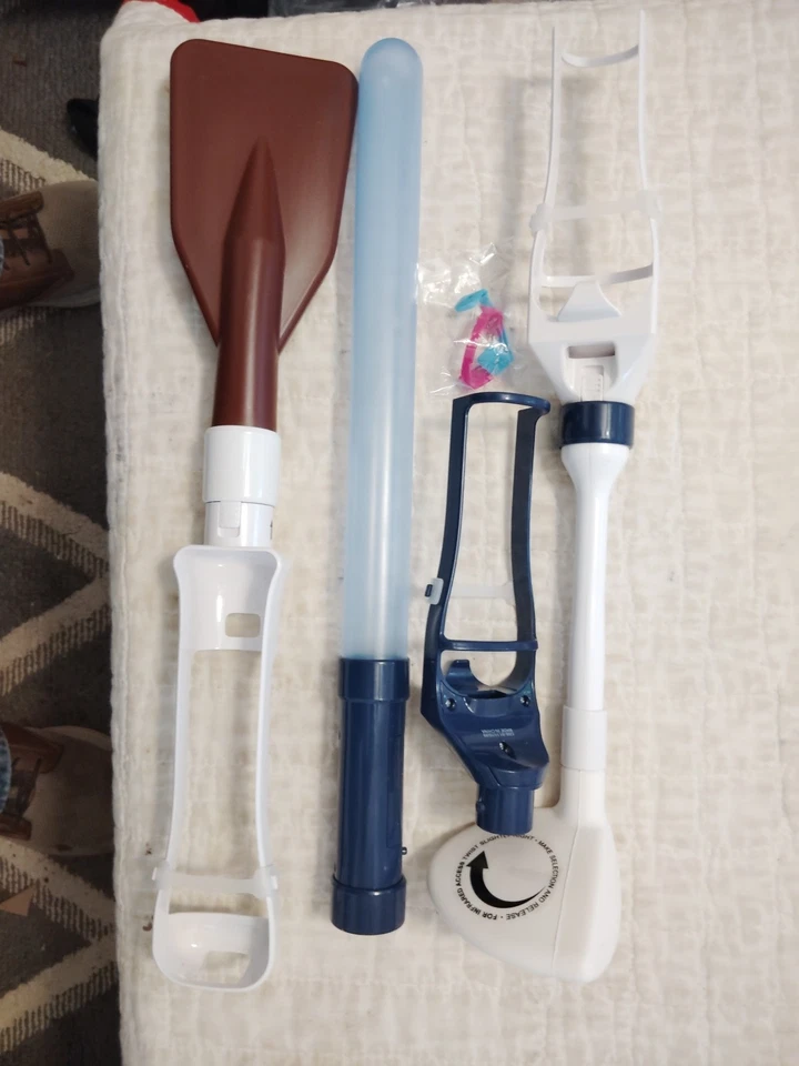 Lote Accesorios Wii Sable de Luz Paddle Driver Varios Accesorios Deportivos Wii Foto 1 de 2