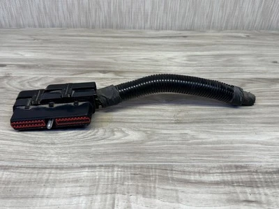 Chrysler LeBaron V6 1990 3,0 L automático ECM ECU arnés de cableado conector de enchufe OEM. Foto 1 de 4