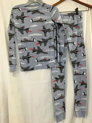 Новый Carter's мальчиков самолеты пижамы комплект уютно подходит синий серый много размеров - Изображение 1 из 4