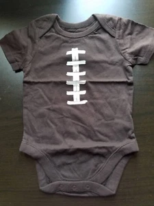 BOYS INFANT THE CHILDREN'S PLACE BROWN FOOTBALL SIZE 6-9 MONTHS BODYSUIT NWT - Picture 1 of 12