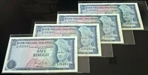 3rd Series Malaysia Ringgit $1 Nice Number 4pcs Running UNC Foxing Handling Mark - Picture 1 of 2