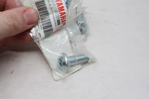 (4) Pack Nos Oem Genuine Yamaha Rear Sprockets Bolts 90109-10013-00 - Picture 1 of 3