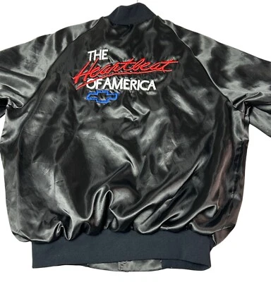 Chaqueta de satén vintage Chevy The Heartbeat of America mediana/grande años 90 negra Foto 1 de 4