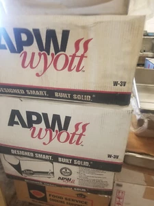 APW wyott Steam Pans 20'' and 27''  (75$ for 20'', 100$ for 27'') - Picture 1 of 2