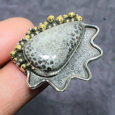 Stingrey Coral Gemstone Handmade 925 Sterling Silver Jewelry Ring Size 9 r490 - Image 1 of 3