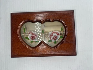 Vintage Small Wooden Jewelry Box Heart Glass Flowers 6.2 x 4.2 Inches - Picture 1 of 15