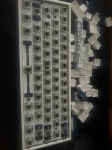 Ducky One 2 Mini Pure White RGB LED 60% Double Shot PBT Mechanical Keyboard MX B - Picture 1 of 1