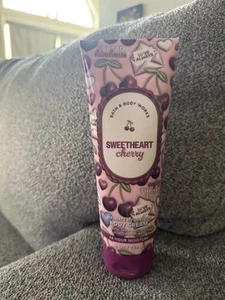 NEW Bath and Body Works SWEET HEART CHERRY BODY CREAM lotion 8 oz - Picture 1 of 2
