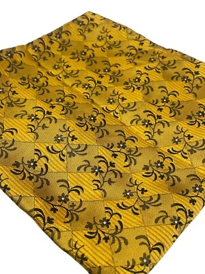 Pañuelo MCM de Colección Hecho en Italia 100% Seda Deco Floral Amarillo Bolsillo Cuadrado Foto 1 de 4
