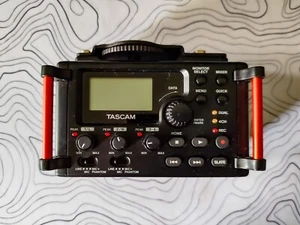 Tascam DR-600 MK II Digitalrekorder und Kamera Tonverstärker - Bild 1 von 8